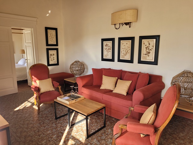 Suite 2