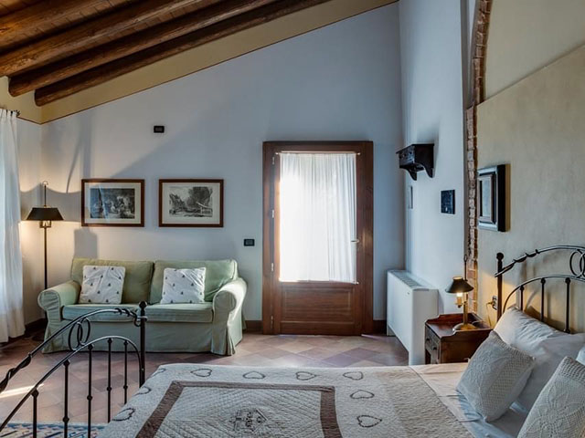 Kamer Corbezzolo