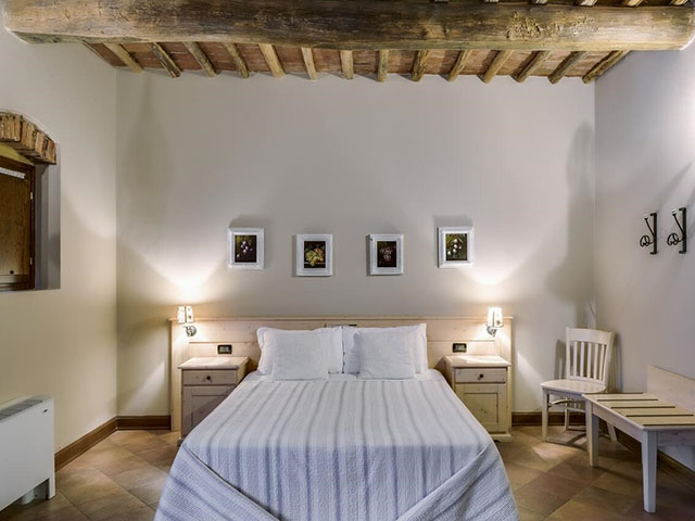 Kamer Sughera