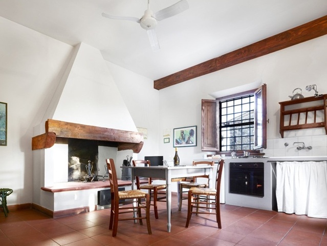 Appt. Lilla
