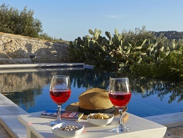 Zwembad bij Villa Robazza